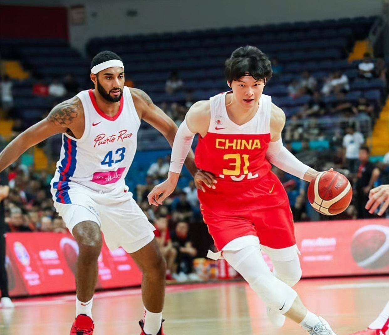 湖北男篮奋力抗争,争取比赛胜利的简单介绍 湖北男篮奋力抗争,争取比赛胜利的简单介绍