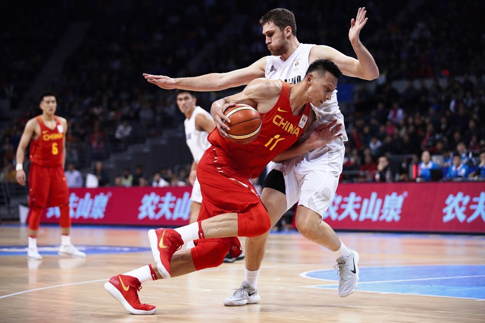 塞内加尔男篮队员赴外国参加交流 塞内加尔男篮队员赴外国参加交流