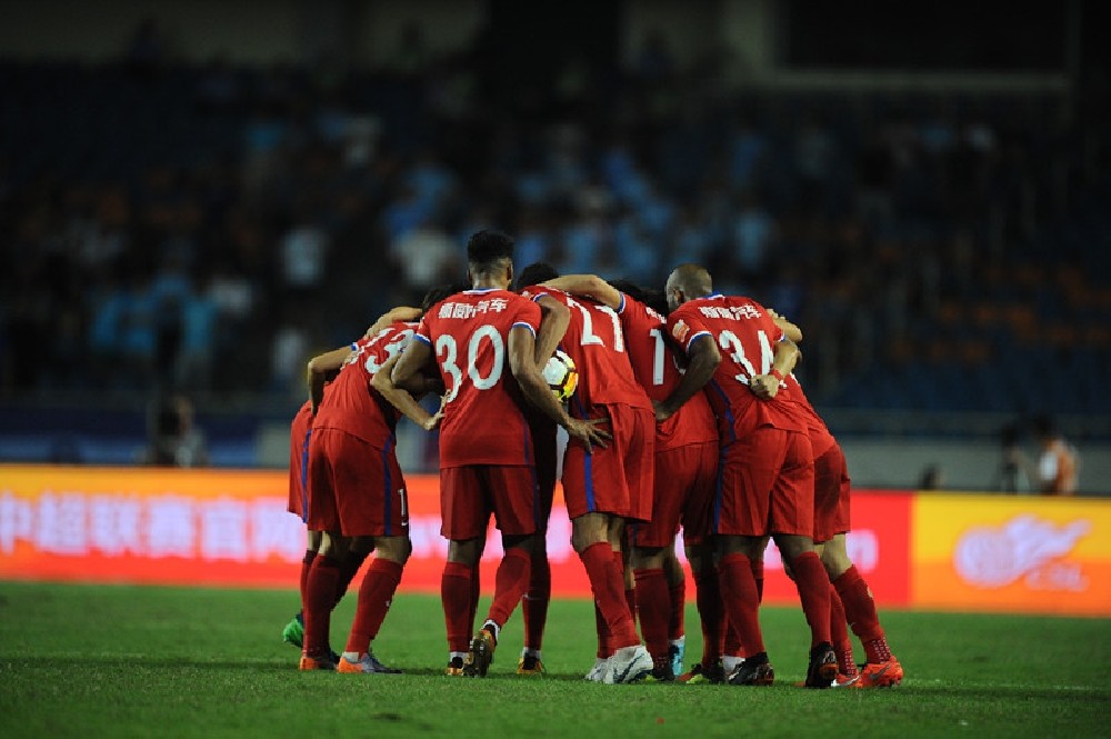 关于重庆斯威主场征战遭遇一场惨败的信息 关于重庆斯威主场征战遭遇一场惨败的信息