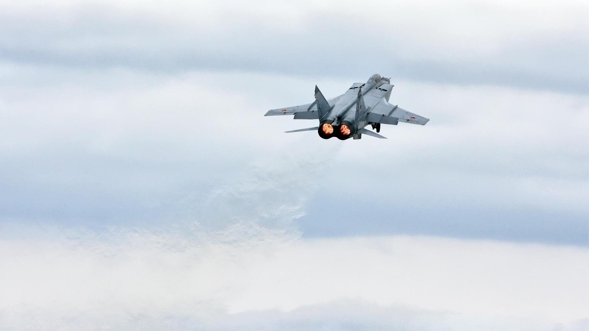 乔治疯砍35分导演惊天逆转！今夜，他让质疑者闭上了嘴