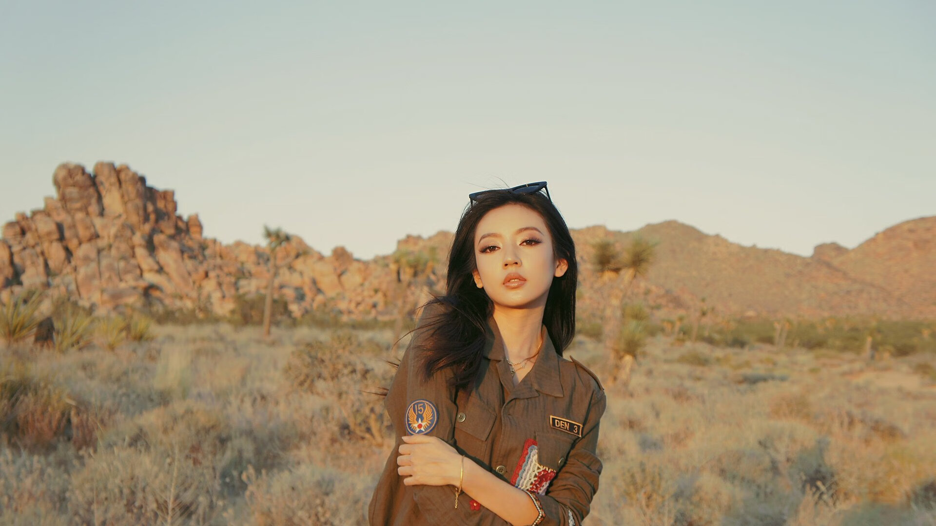 雷火电竞入驻-双赛道，摩纳哥的弯道与乌克兰的战局