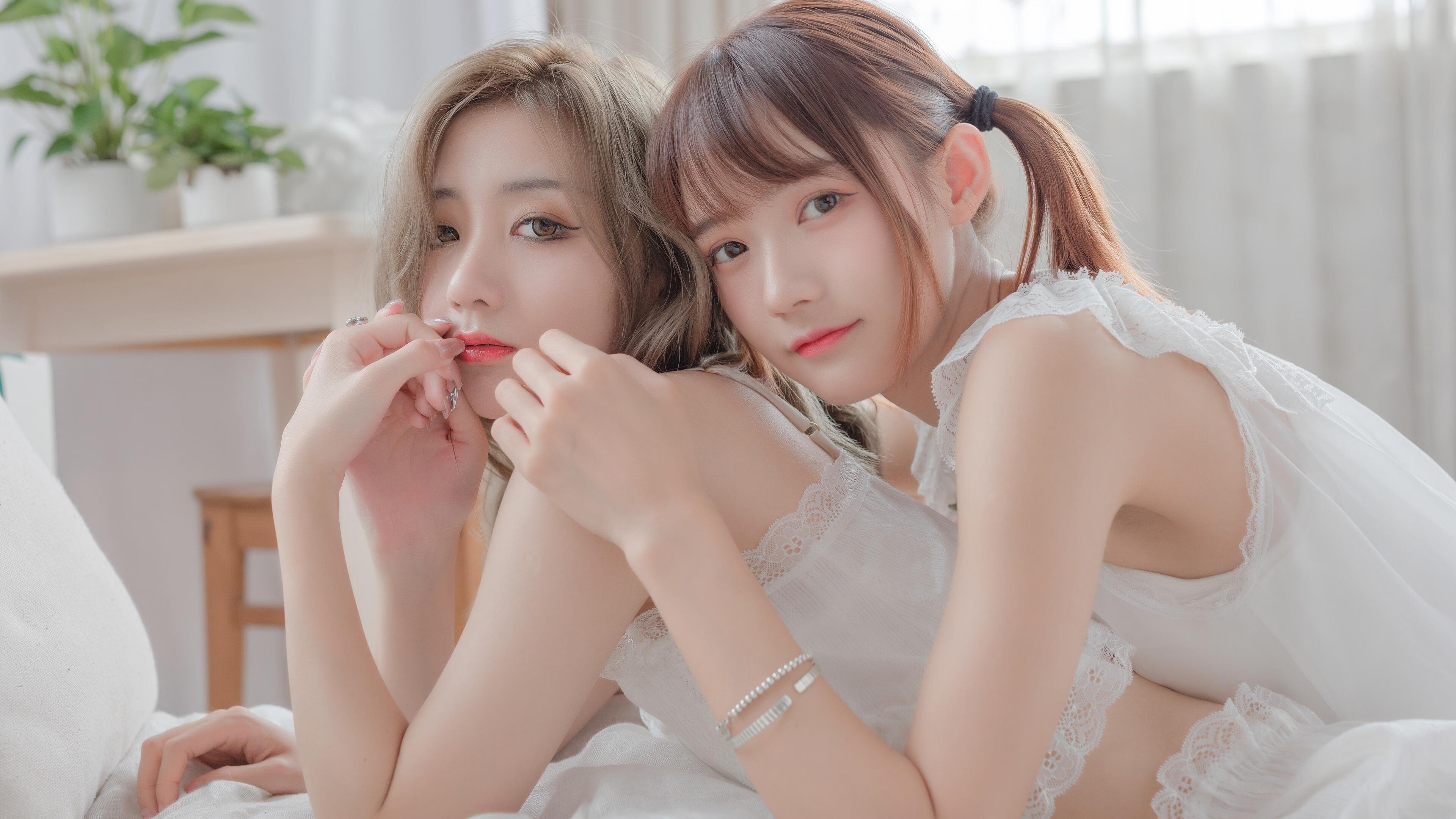 雷火电竞官网-双面神祇，当电子游戏姆巴佩遇见雨中绝杀的C罗